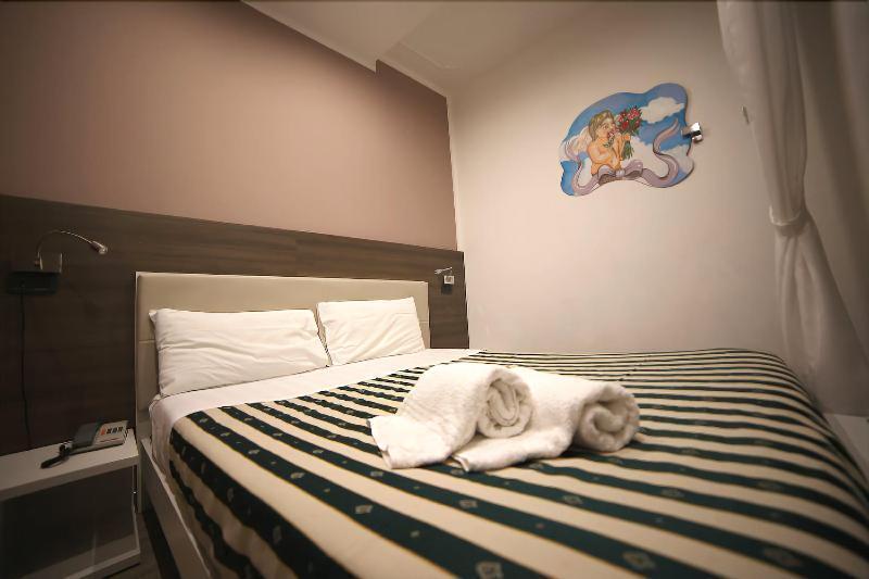 Santa Lucia Hotel 3*