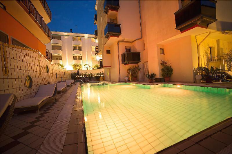 Santa Lucia 3*