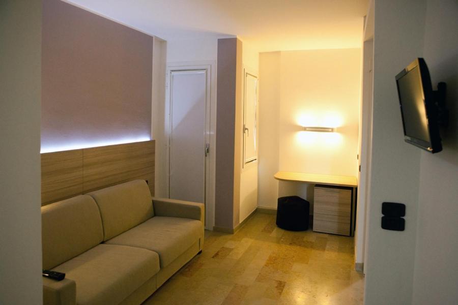 Santa Lucia Hotel
